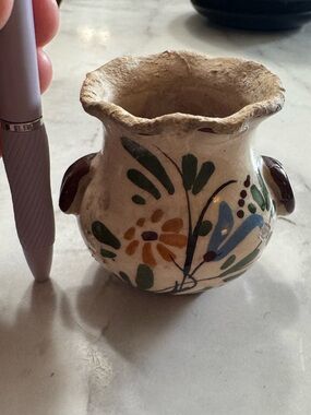 Handcrafted Floral Ceramic Mini Vase in Cream made in Italy